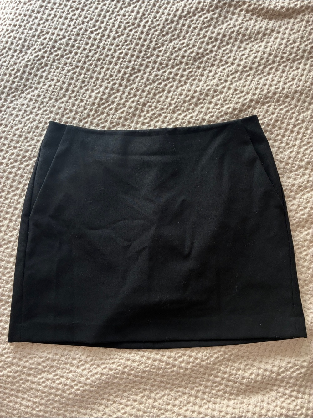 Uniqlo Black Mini Skirt Size S